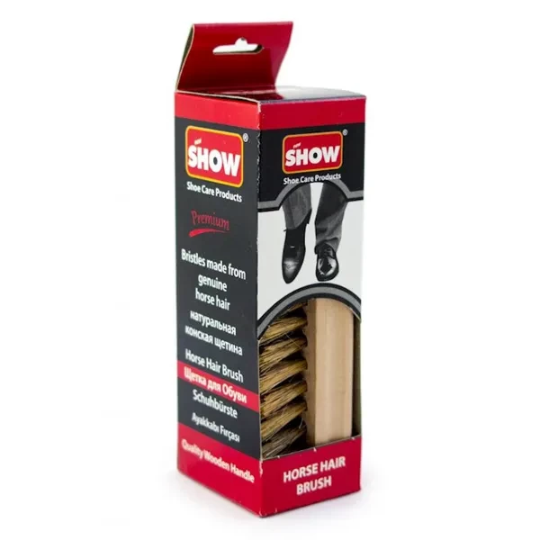 Brushë për Këpucë, Show