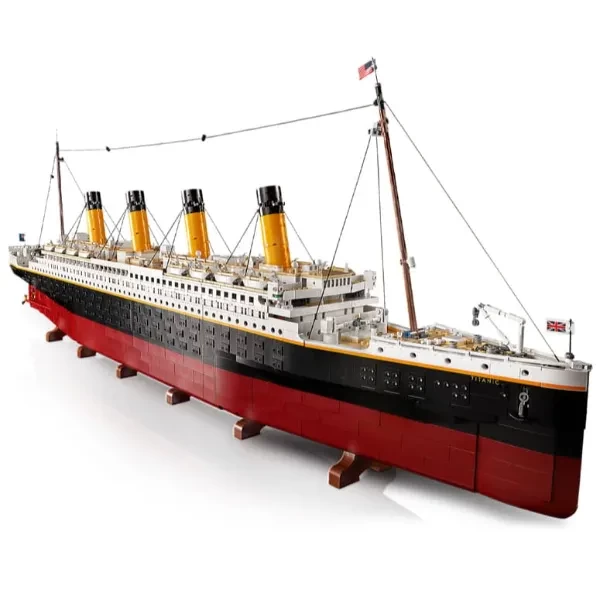 Set i Blloqeve të Ndërtimit të Anijes Titanic, 9090 copë